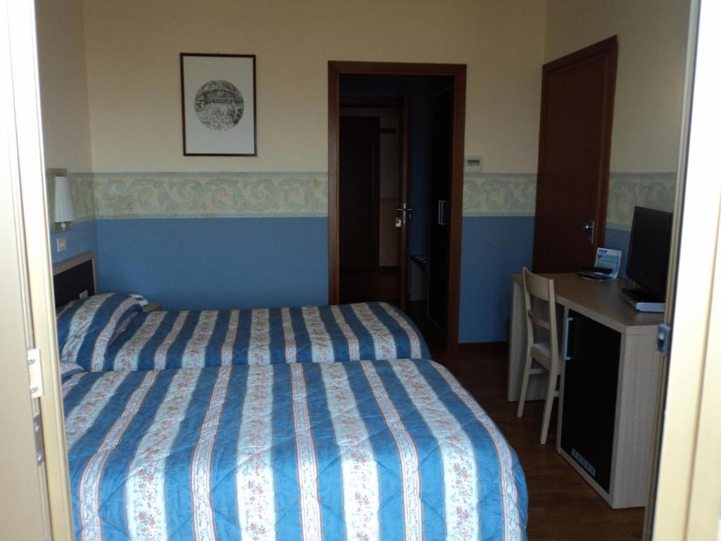 Hotel La Fonte Osimo Zimmer foto
